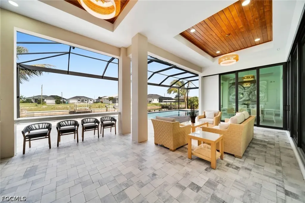 1216 NW 32nd Place Cape Coral FL 33993