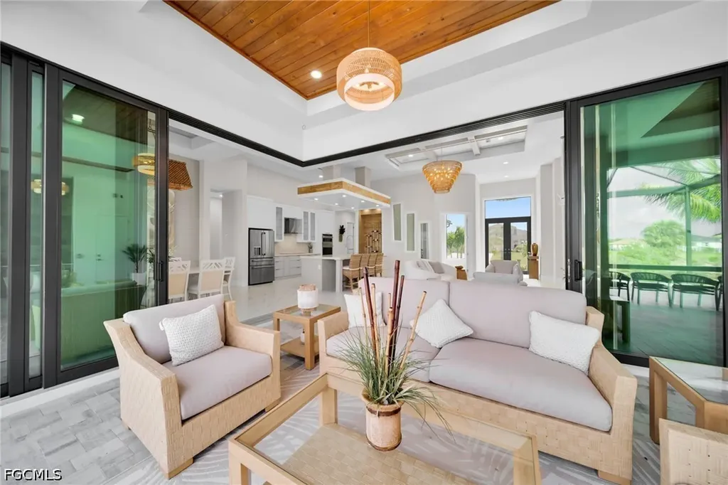 1216 NW 32nd Place Cape Coral FL 33993