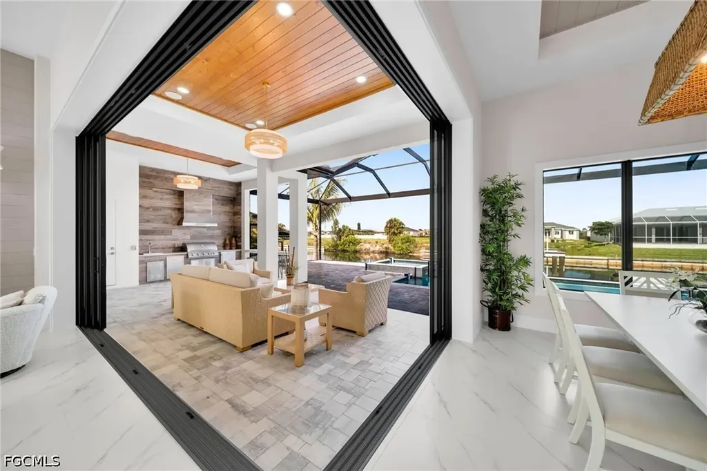1216 NW 32nd Place Cape Coral FL 33993