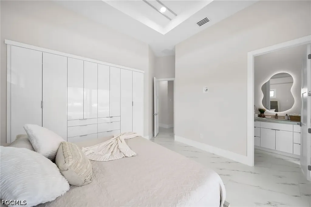 1216 NW 32nd Place Cape Coral FL 33993