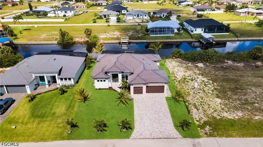 1216 NW 32nd Place Cape Coral FL 33993