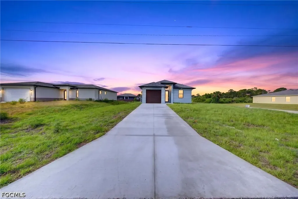 3219 65th Street W Lehigh Acres FL 33971