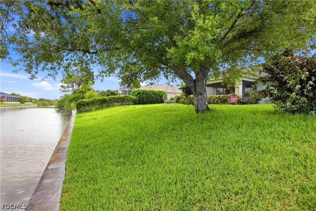 1710 SW 23rd Court Cape Coral FL 33991