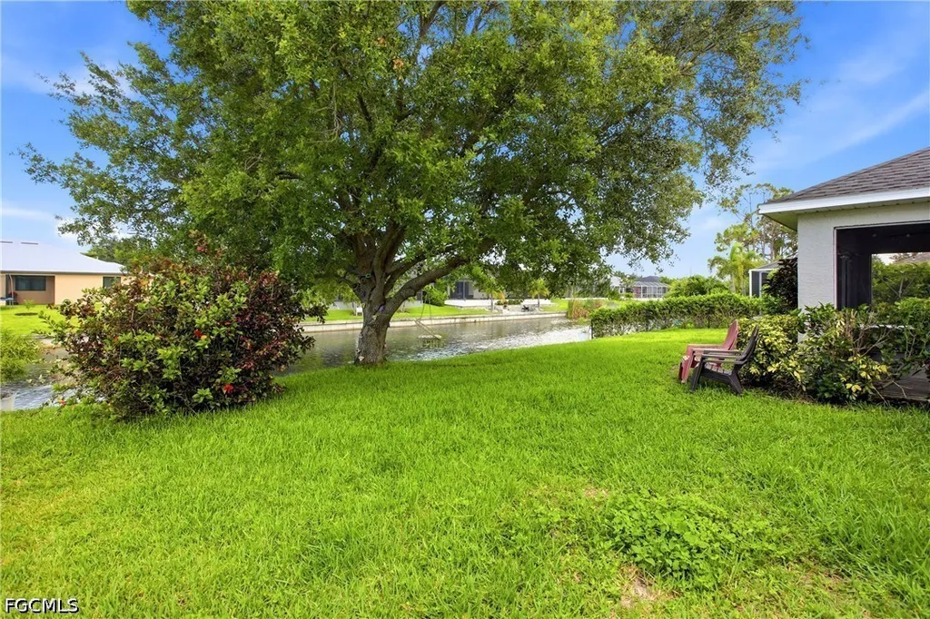 1710 SW 23rd Court Cape Coral FL 33991