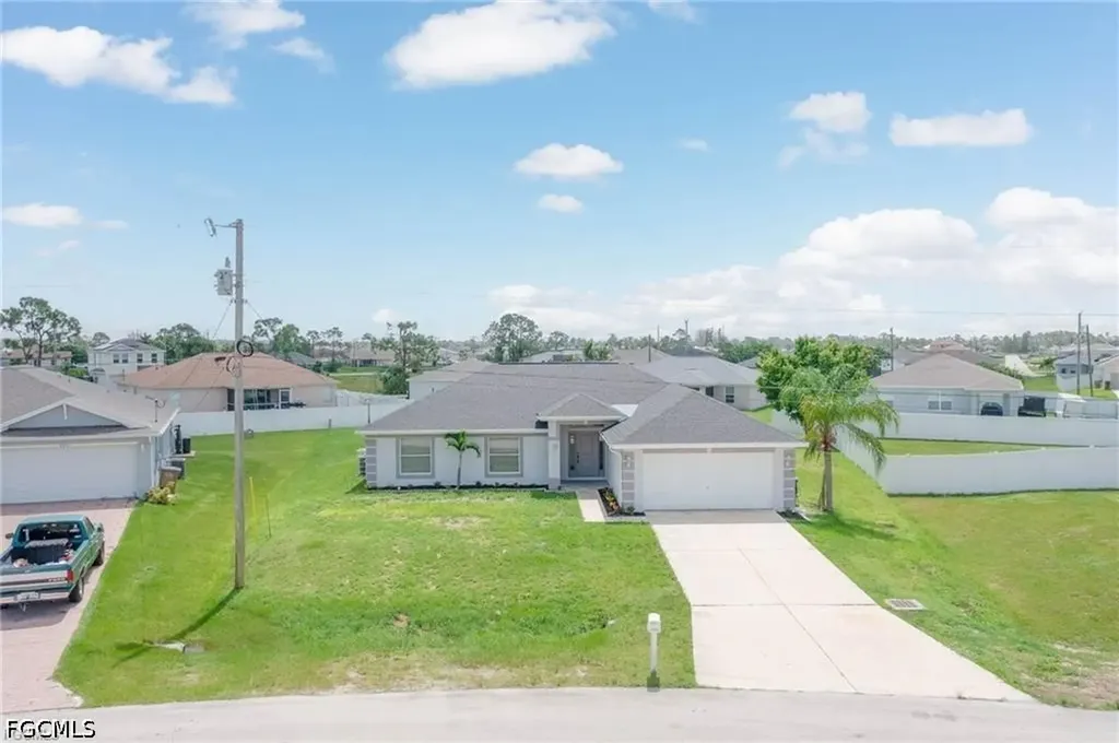 1518 NE 43rd Lane Cape Coral FL 33909