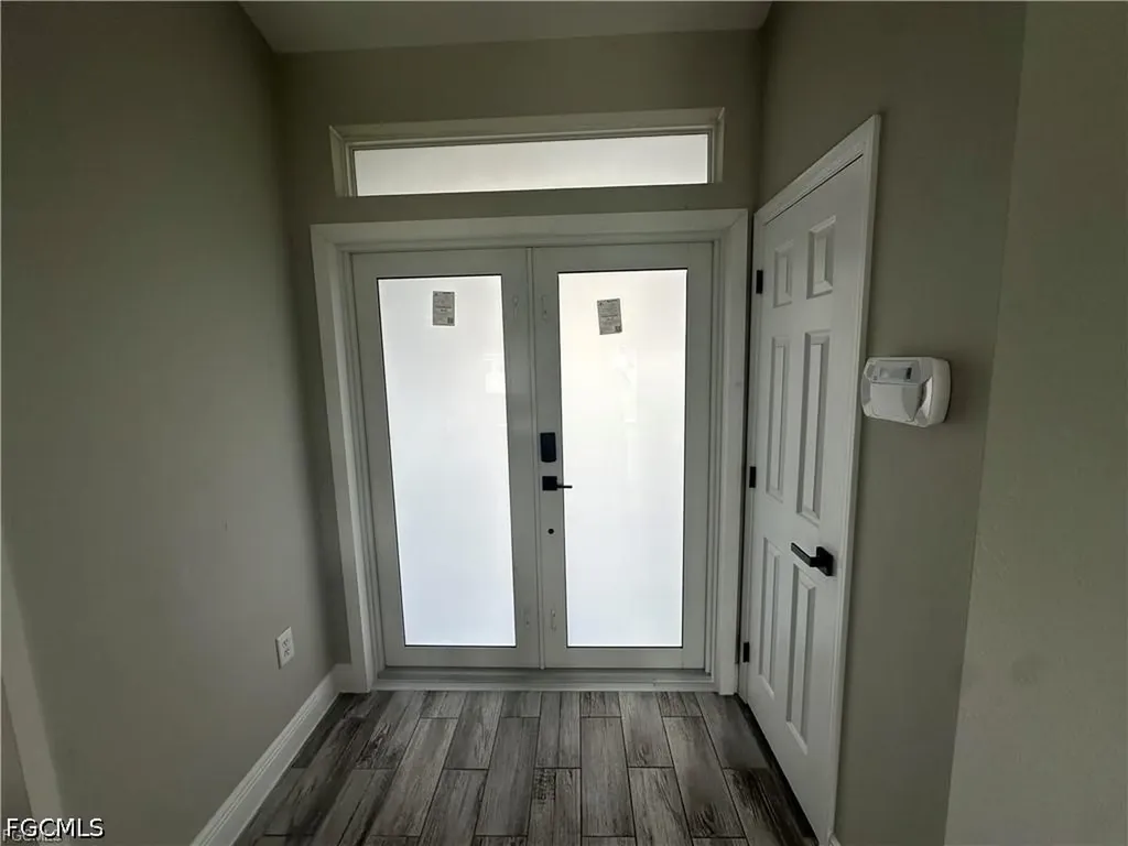 1518 NE 43rd Lane Cape Coral FL 33909