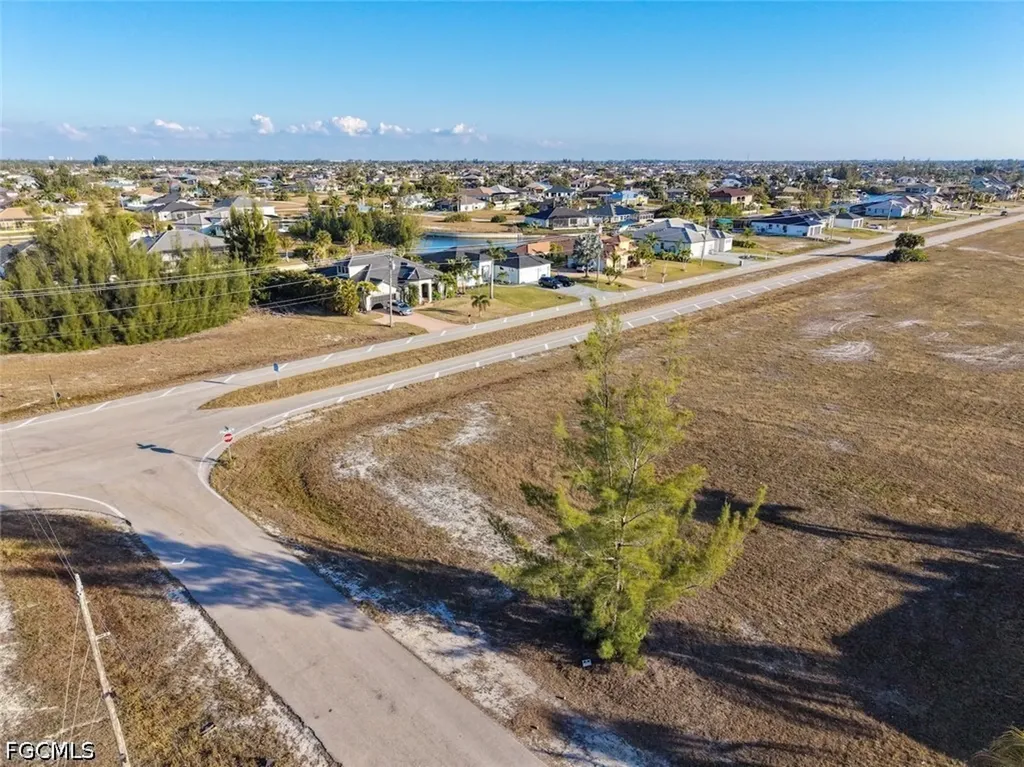4002 NW 22nd Street Cape Coral FL 33993