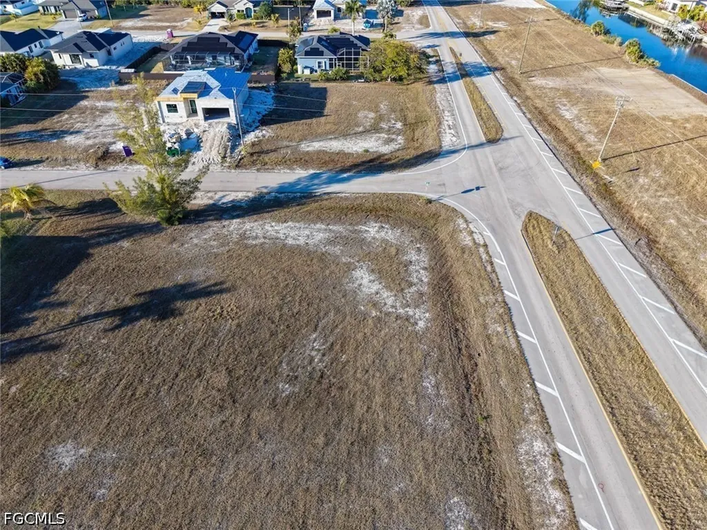 4002 NW 22nd Street Cape Coral FL 33993