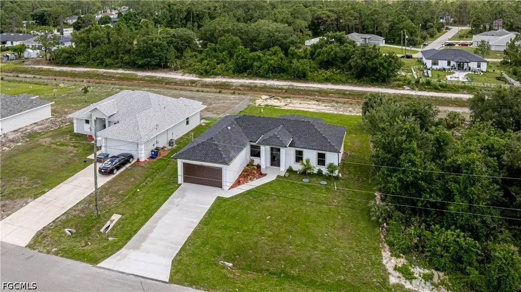 2705 Darlene Place Lehigh Acres FL 33971