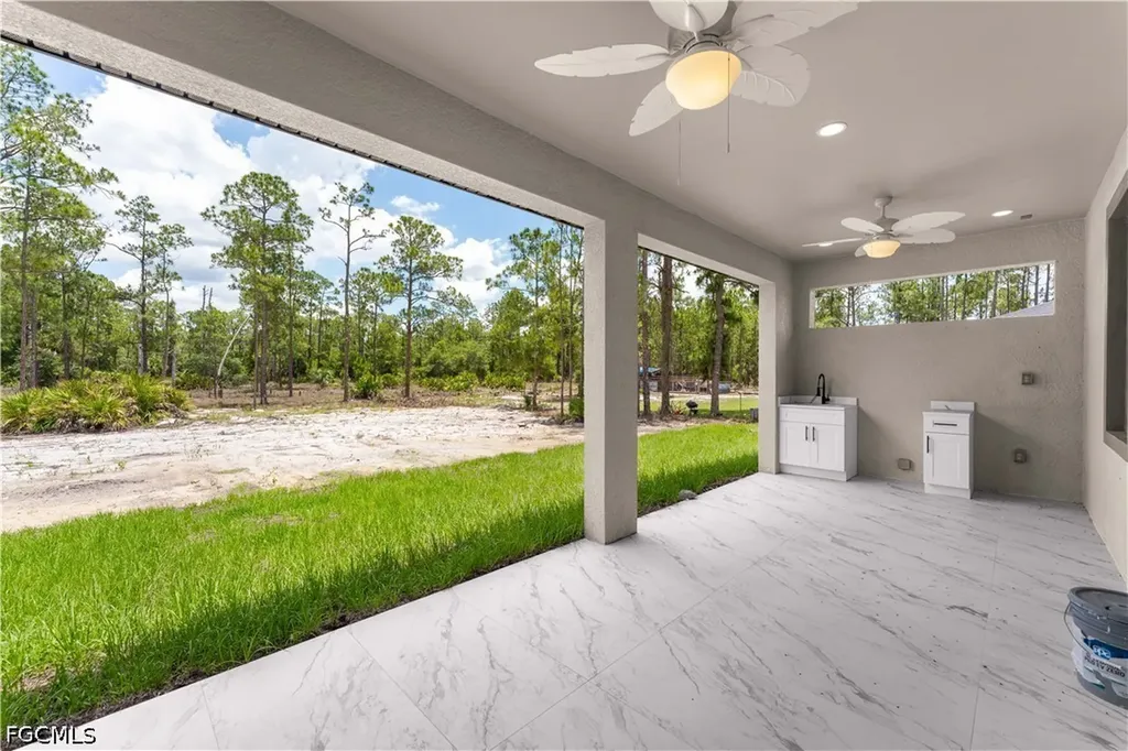 1116 Leroy Avenue Lehigh Acres FL 33972
