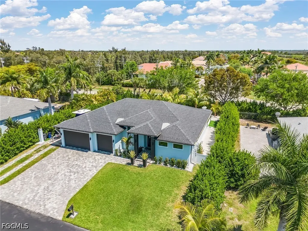 8800 Woodgate Manor Court Fort Myers FL 33908