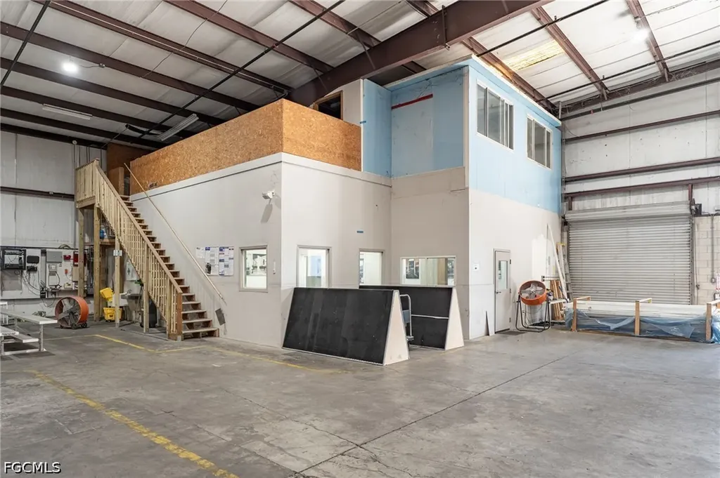 3520 Old Metro Parkway Fort Myers FL 33916