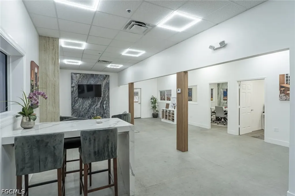 3520 Old Metro Parkway Fort Myers FL 33916