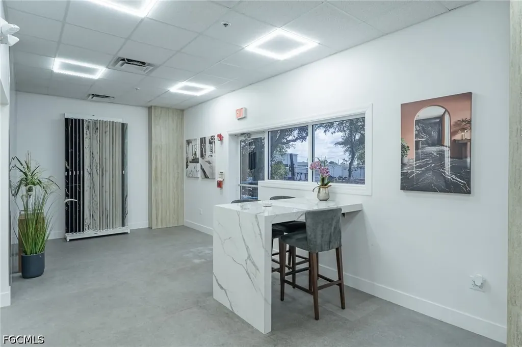 3520 Old Metro Parkway Fort Myers FL 33916