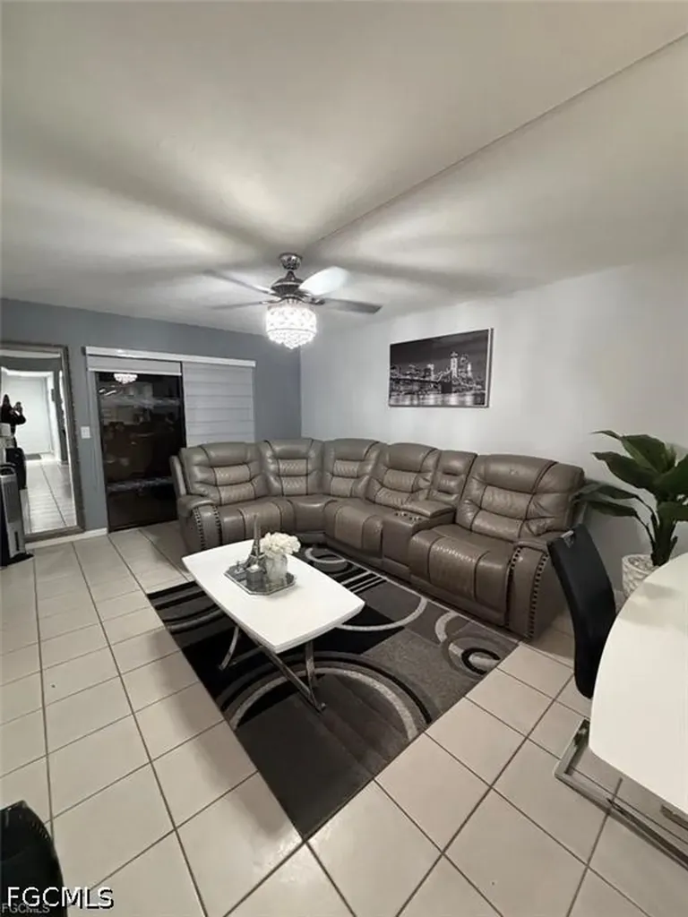618 Gerald Avenue Lehigh Acres FL 33936
