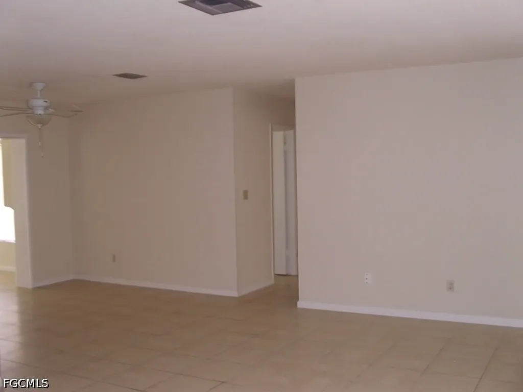 217 Jayview Avenue Lehigh Acres FL 33936