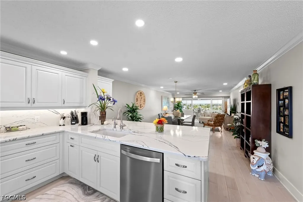 4309 Mariner Way Fort Myers FL 33919
