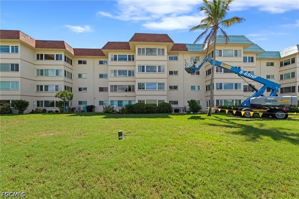 4309 Mariner Way Fort Myers FL 33919