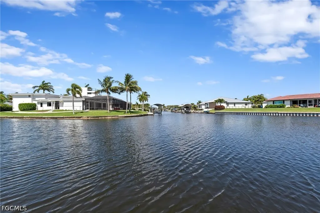 4309 Mariner Way Fort Myers FL 33919