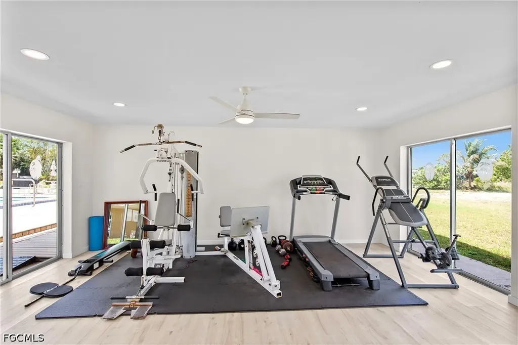 4309 Mariner Way Fort Myers FL 33919