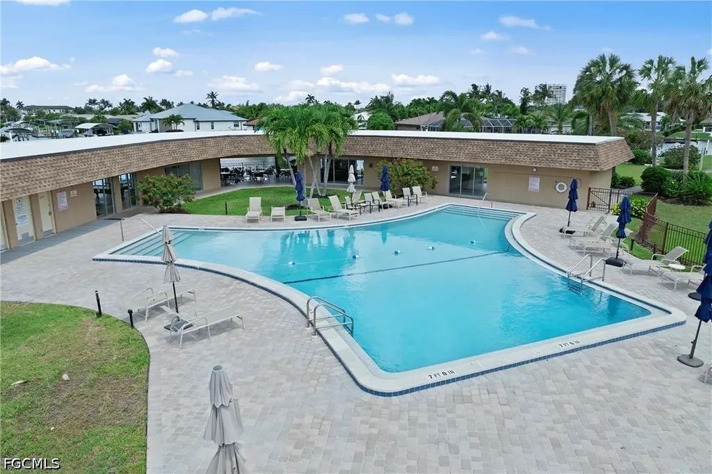 4309 Mariner Way Fort Myers FL 33919