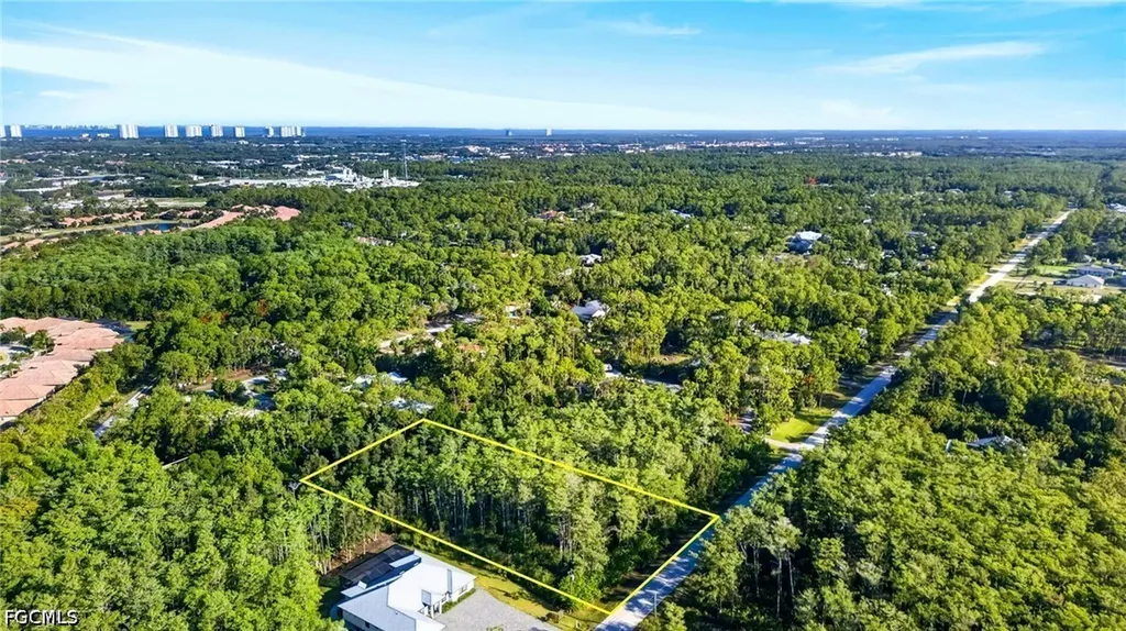 25504 Busy Bee Drive Bonita Springs FL 34135