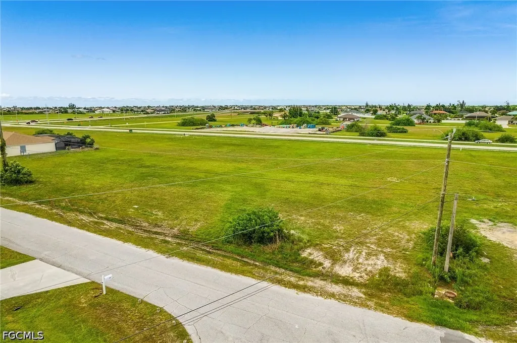 3003 NW 7th Terrace Cape Coral FL 33993