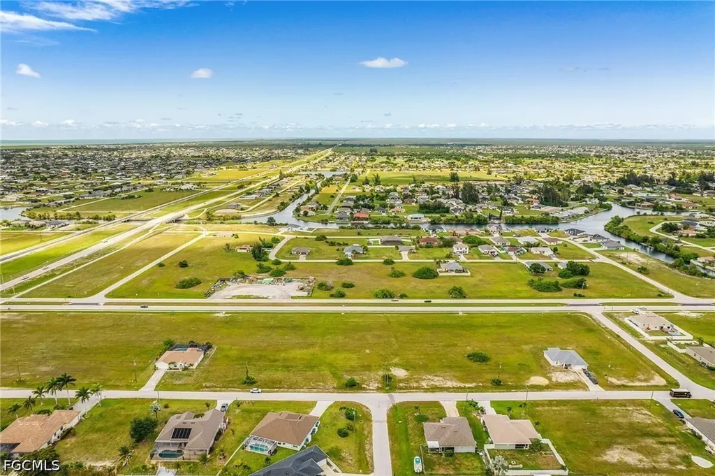 3003 NW 7th Terrace Cape Coral FL 33993