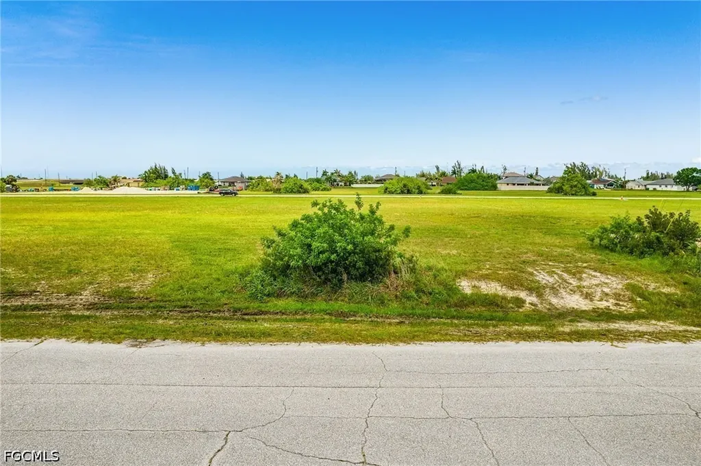 3003 NW 7th Terrace Cape Coral FL 33993
