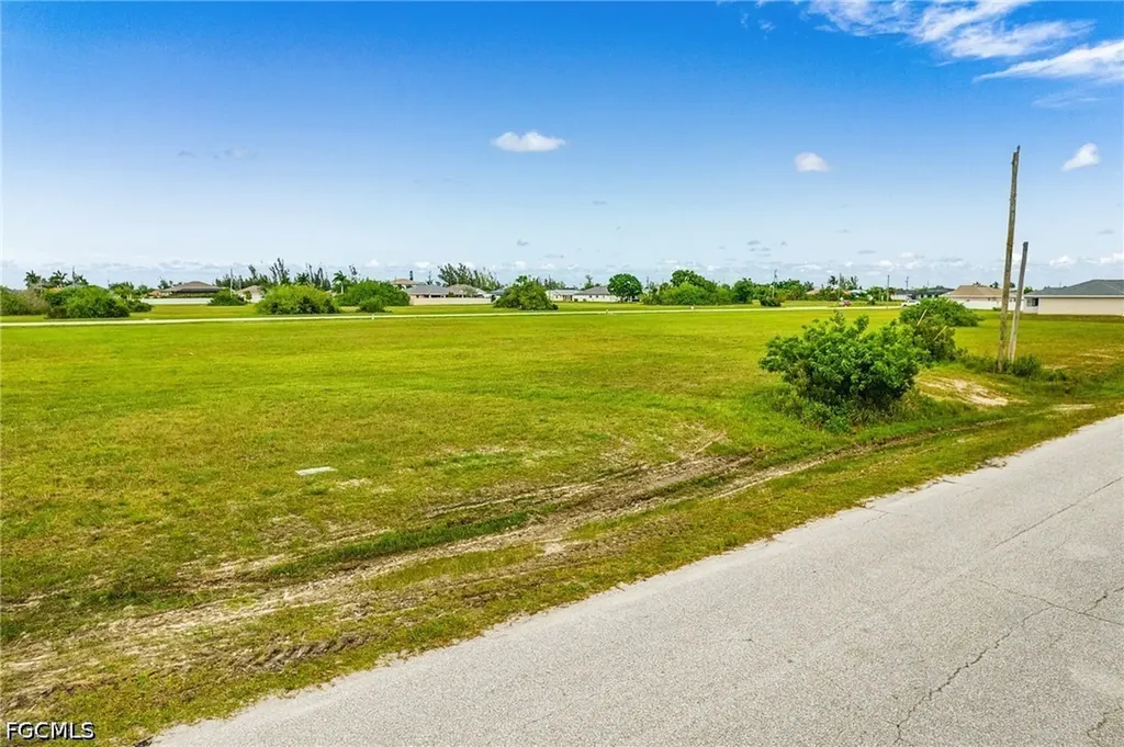 3003 NW 7th Terrace Cape Coral FL 33993