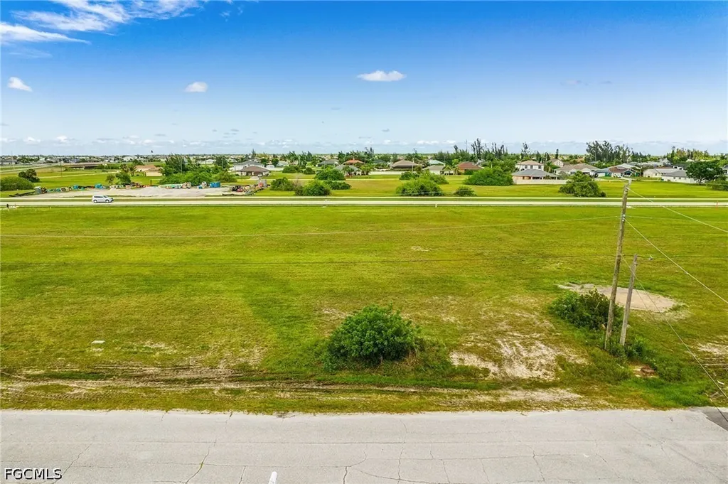 3003 NW 7th Terrace Cape Coral FL 33993