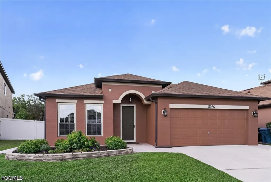 5036 Heartland Street Orlando FL 32829