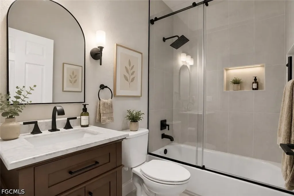 5036 Heartland Street Orlando FL 32829