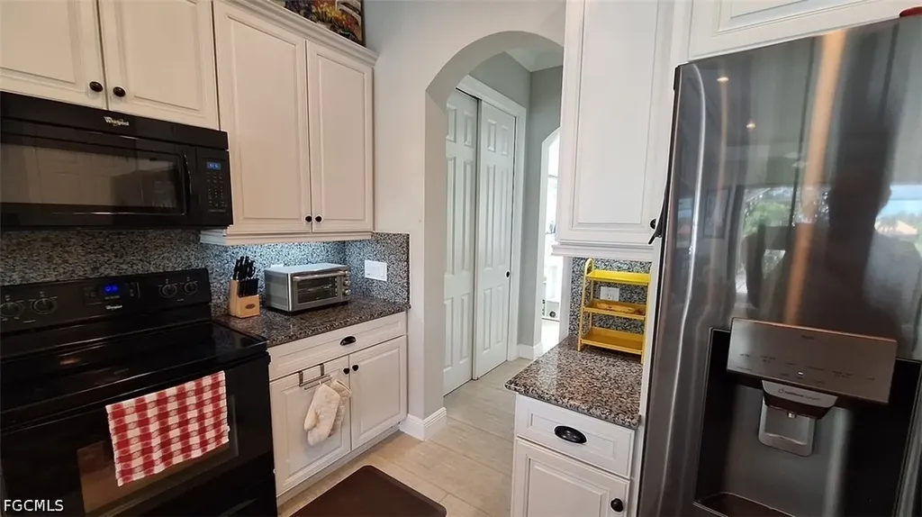 12482 Kentwood Avenue Fort Myers FL 33913