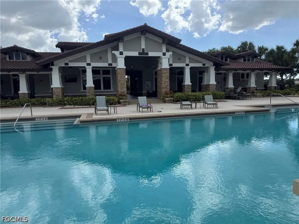 12482 Kentwood Avenue Fort Myers FL 33913