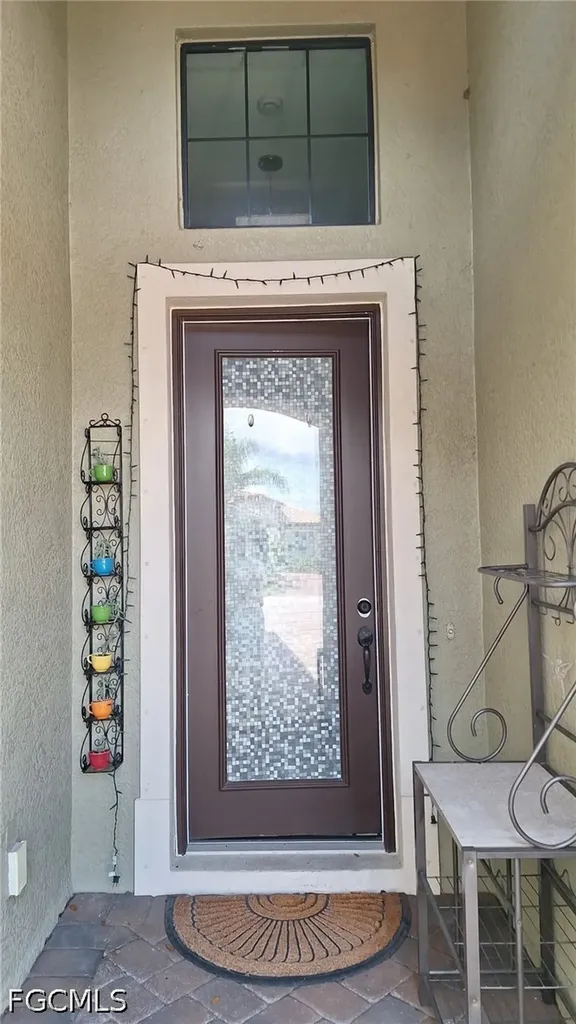 12482 Kentwood Avenue Fort Myers FL 33913