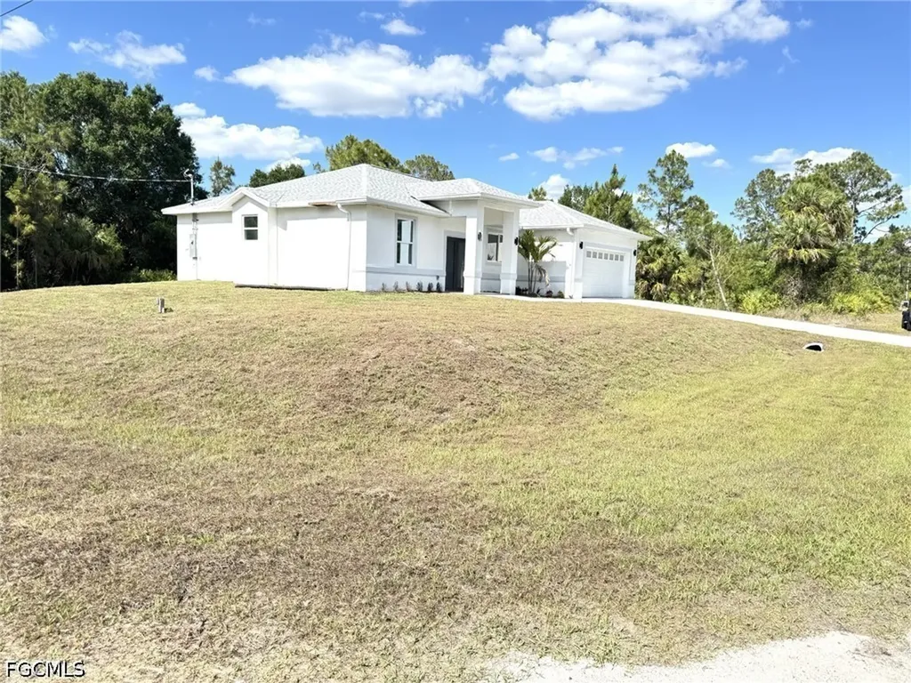 16 W 7th Street Lehigh Acres FL 33972