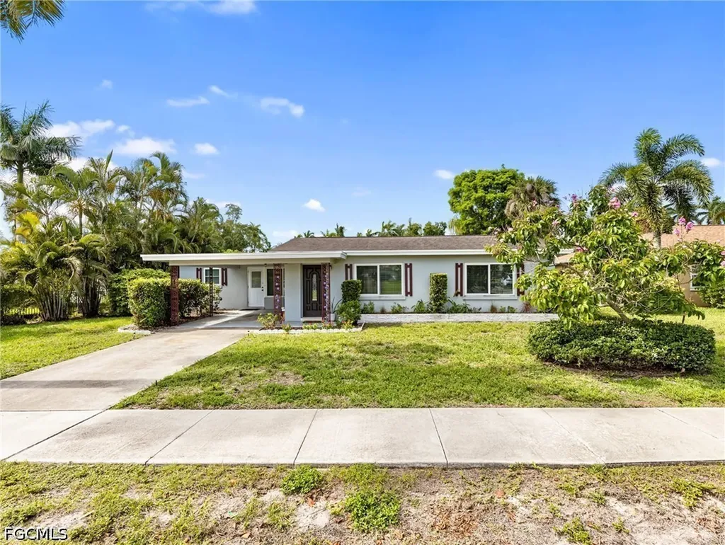5521 Shaddelee Lane W Fort Myers FL 33919