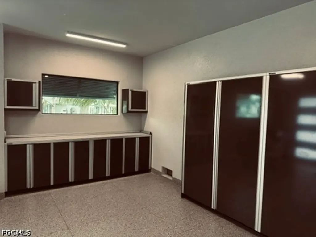 6924 Old Whiskey Creek Drive Fort Myers FL 33919