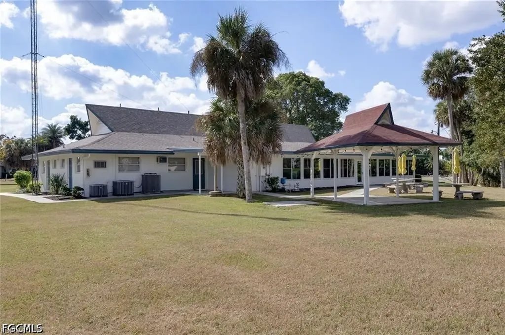 13376 Journeys Fort Myers FL 33905