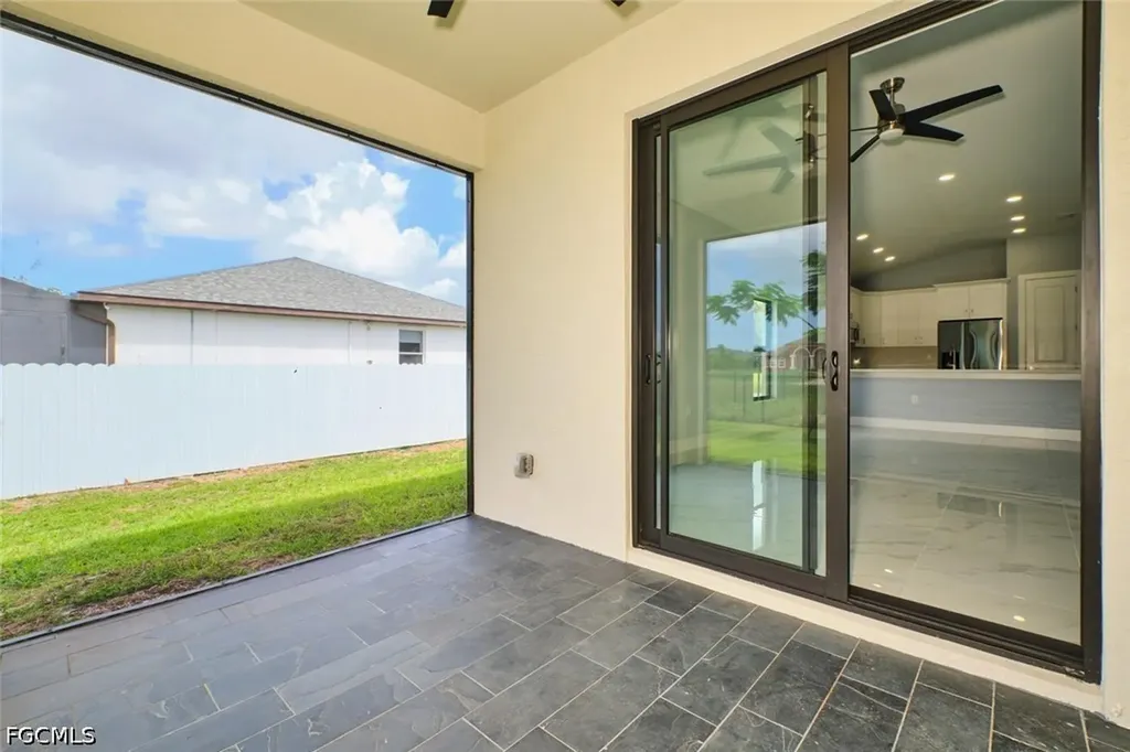 1918 SW 1st Street Cape Coral FL 33991