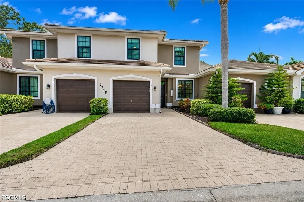 7745 Woodbrook Circle Naples FL 34104