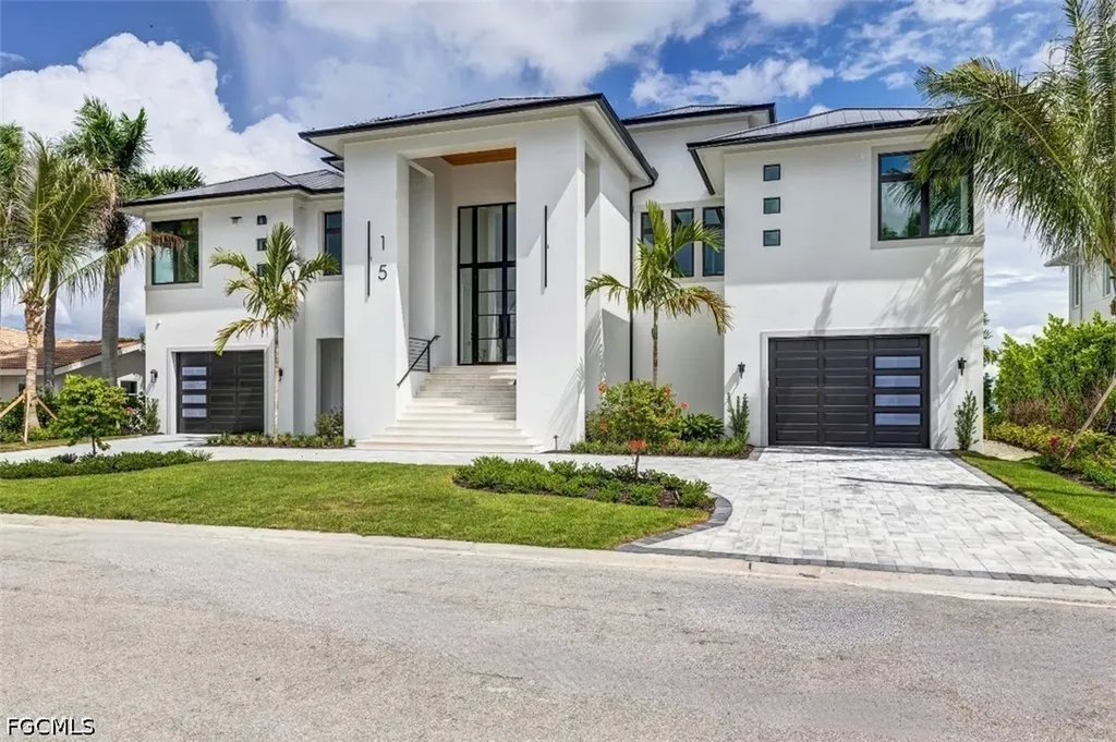 15 Bayview Boulevard Fort Myers Beach FL 33931