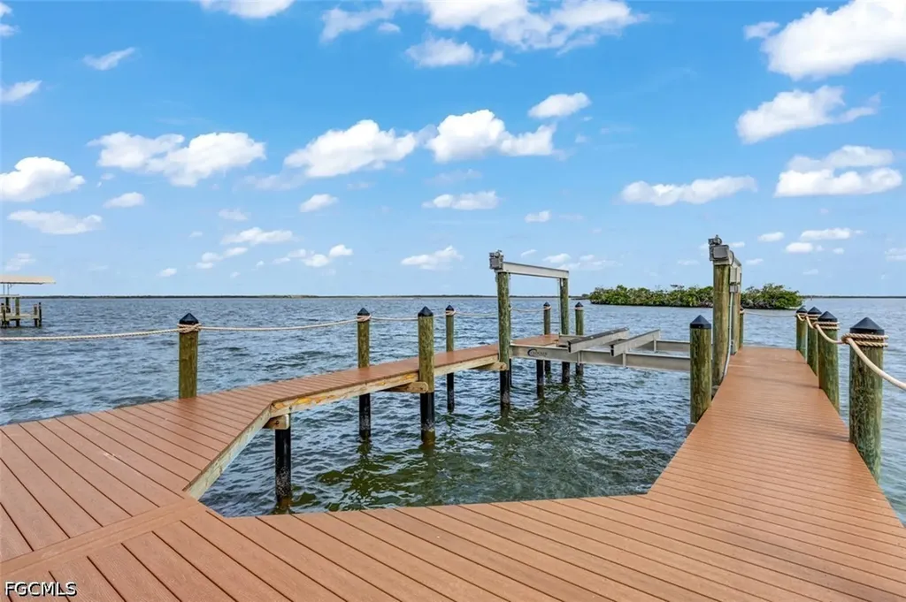 15 Bayview Boulevard Fort Myers Beach FL 33931