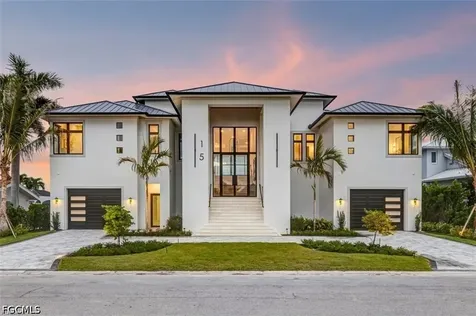 15 Bayview Boulevard Fort Myers Beach FL 33931