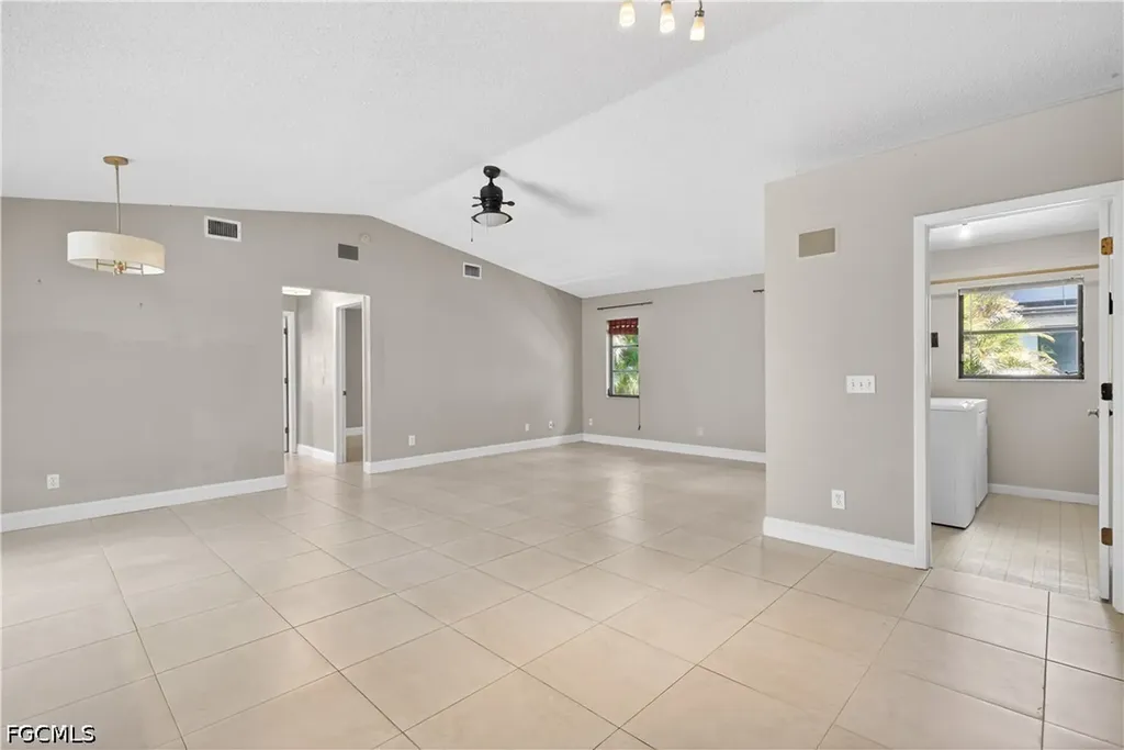 836 SW 18th Street Cape Coral FL 33991