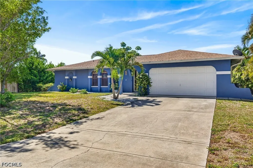836 SW 18th Street Cape Coral FL 33991
