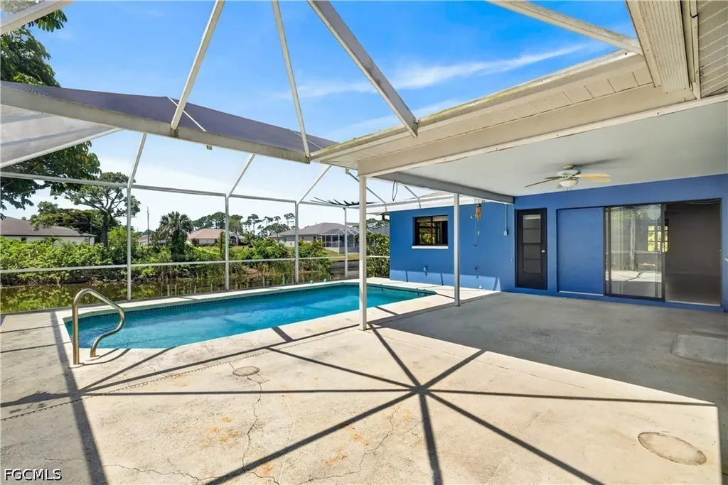 836 SW 18th Street Cape Coral FL 33991