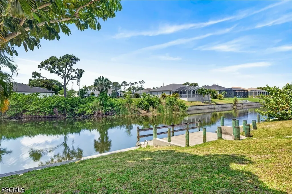 836 SW 18th Street Cape Coral FL 33991