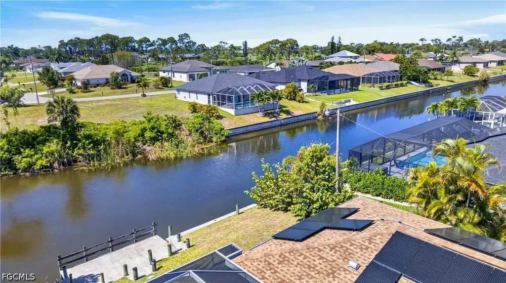 836 SW 18th Street Cape Coral FL 33991